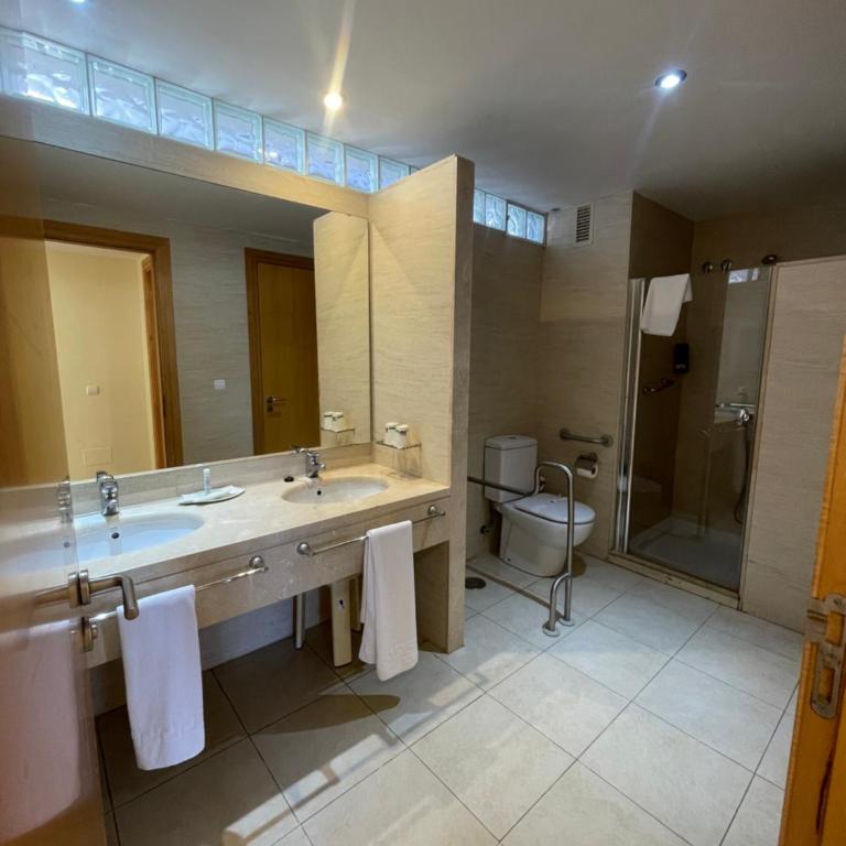 Hotel Neptuno by ON Hotels Group - Two-Bedroom Apartment (4 Adults + 1 Child) - 5