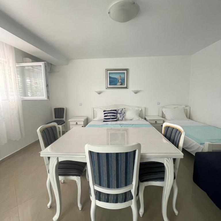 Apartmani IVA Bečići - Apartman sa 1 Spavaćom Sobom - 1