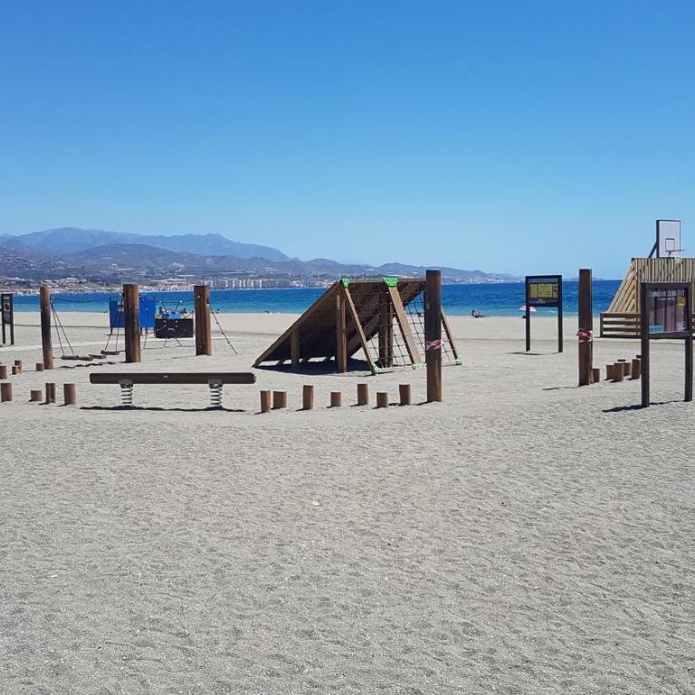Casa de Tio, 3 bedroom 2 bath townhouse, Casa centro de Torre del Mar - Three-Bedroom Townhouse - 30