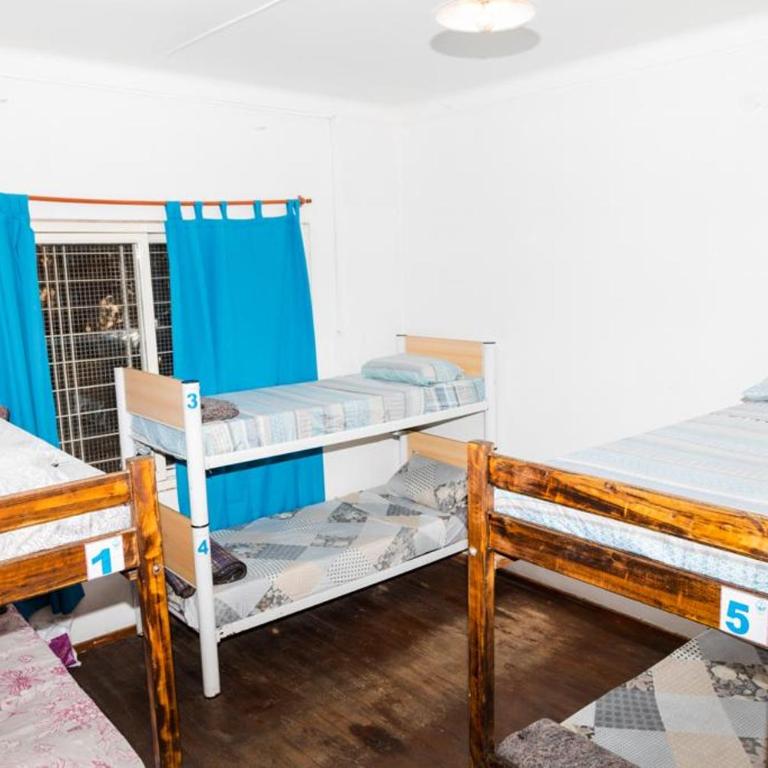 VI&VI HOSTEL MENDOZA - Cama en habitación compartida mixta de 6 camas - 1