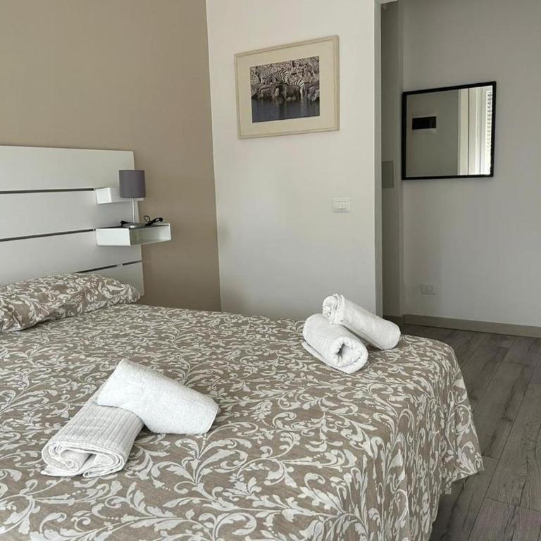 ACCADEMIA Rooms - Camera Matrimoniale con Bagno Privato Esterno - 3