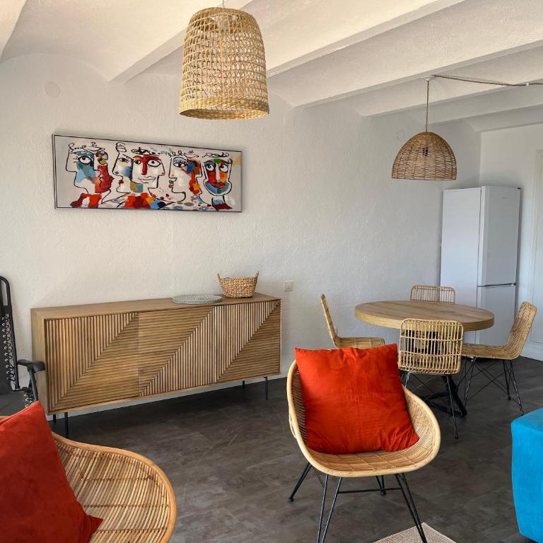 Maene Concordia Canyelles - Apartment with Sea View - 3