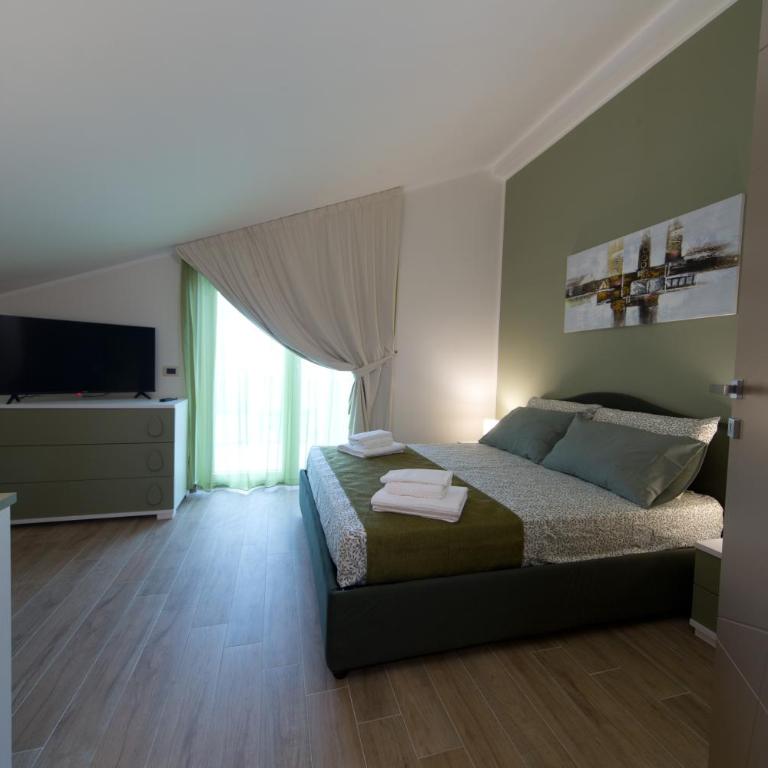 Slow Chic Apartment BeB Policlinico - Camera Matrimoniale - 4