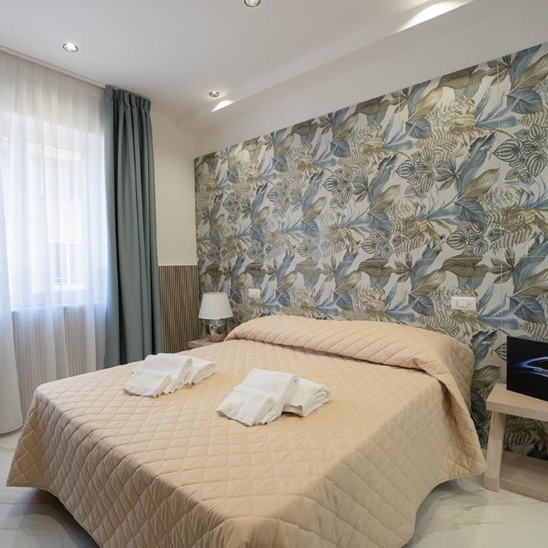 P.C. Boutique H. Vesuvius, Napoli Centro, by ClaPa Group - Camera Matrimoniale Superior - 9