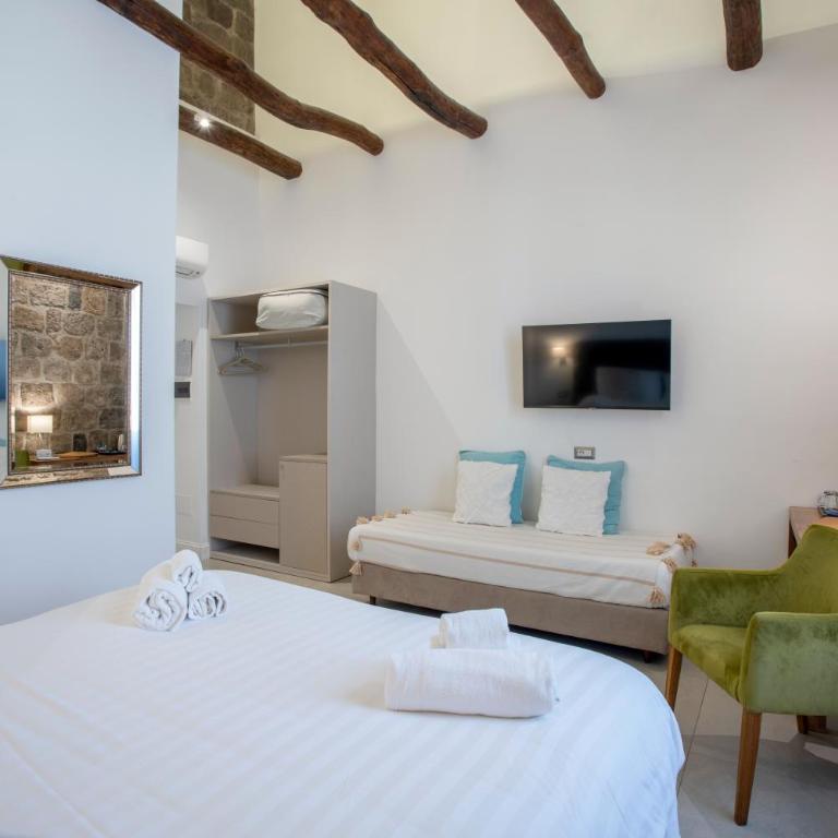 La Chiaja art&relais - Camera Deluxe - 7