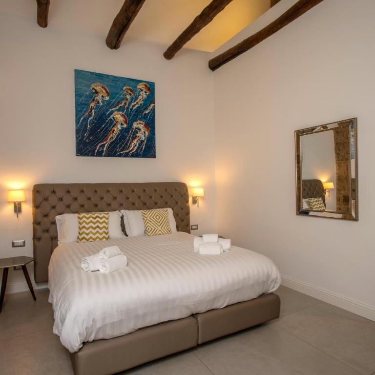 La Chiaja art&relais - Camera Matrimoniale Superior - 3