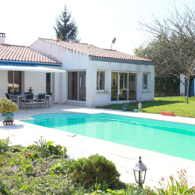 maison piscine - Maison 4 Chambres - 1