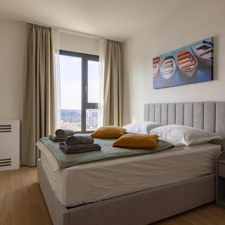 Huge 3 Bedroom Apartment With River View - Apartman sa 3 Spavaće Sobe - 19
