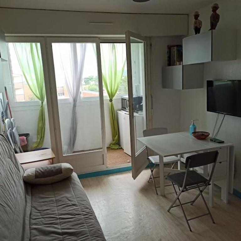 Cabourg: Petit F2 proche hippodrome. - One-Bedroom Apartment - 1