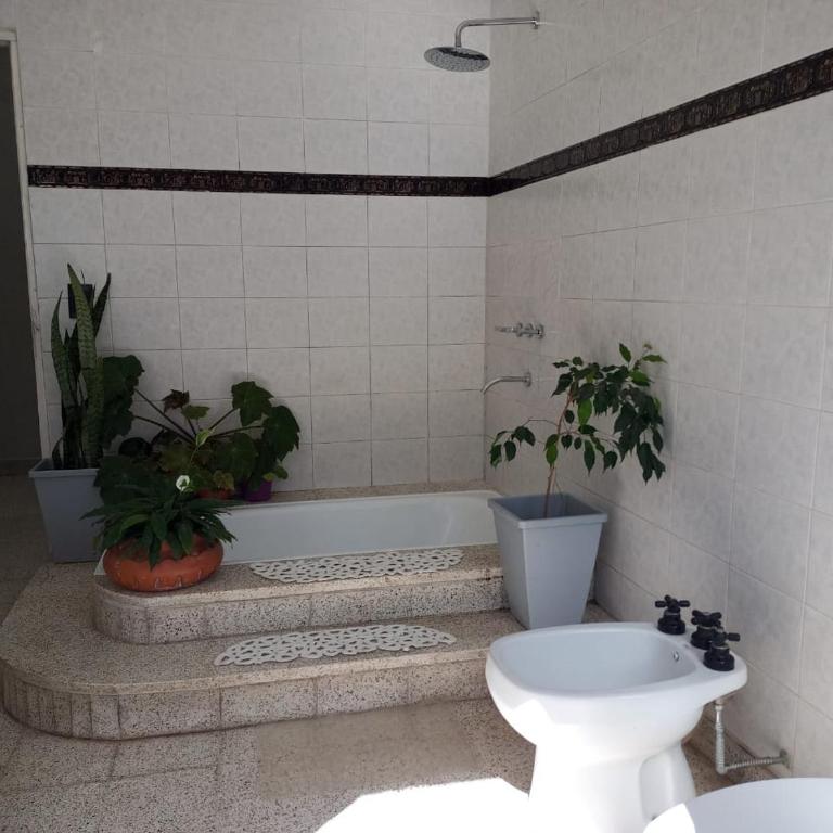 CASA ND - NUESTRO DESTINO - Pileta, Quincho, Céntrica, 6 Personas - Casa de 2 dormitorios - 27
