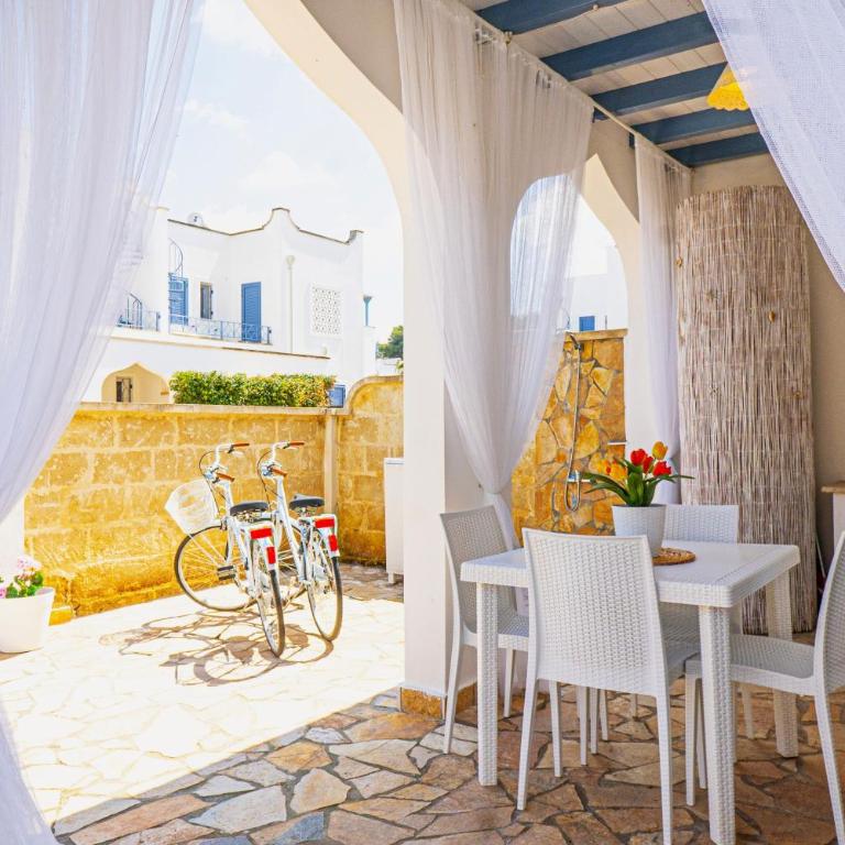 Villa Teresa Elegant & Relaxing Holiday Home with private hydro spa pool - Vacation Home - 5