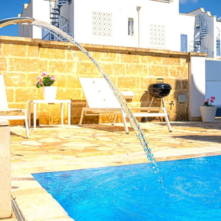 Villa Teresa Elegant & Relaxing Holiday Home with private hydro spa pool - Vacation Home - 11