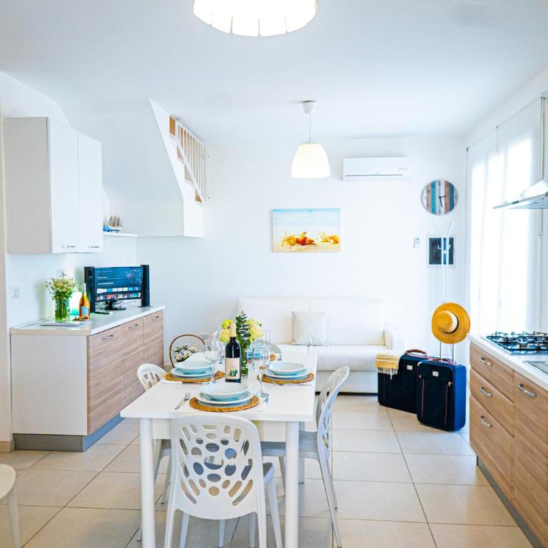 Villa Teresa Elegant & Relaxing Holiday Home with private hydro spa pool - Vacation Home - 20