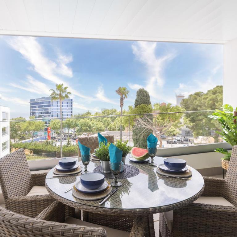 Marbella luxury brand new 2-bedroom apartment, 3 min walk to the beach! - Two-Bedroom Apartment - 6