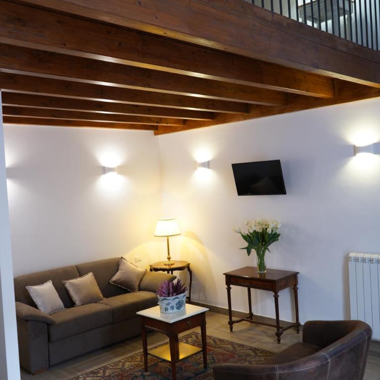 Suite il ritrovo dei poeti - Duplex Quadruple Room - 7
