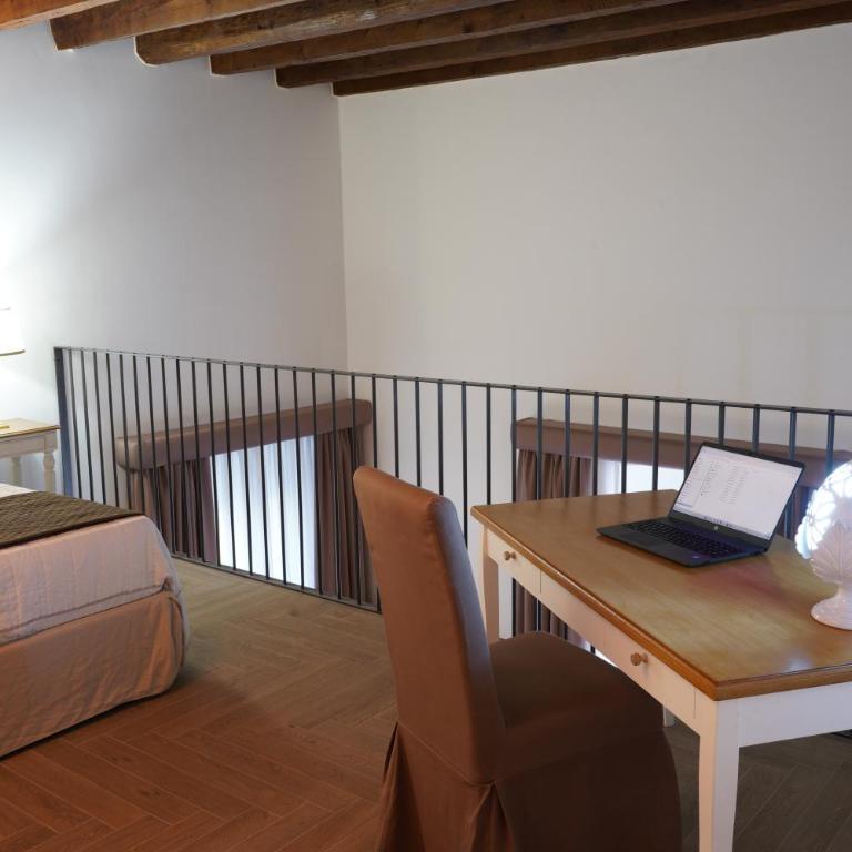 Suite il ritrovo dei poeti - Duplex Quadruple Room - 12