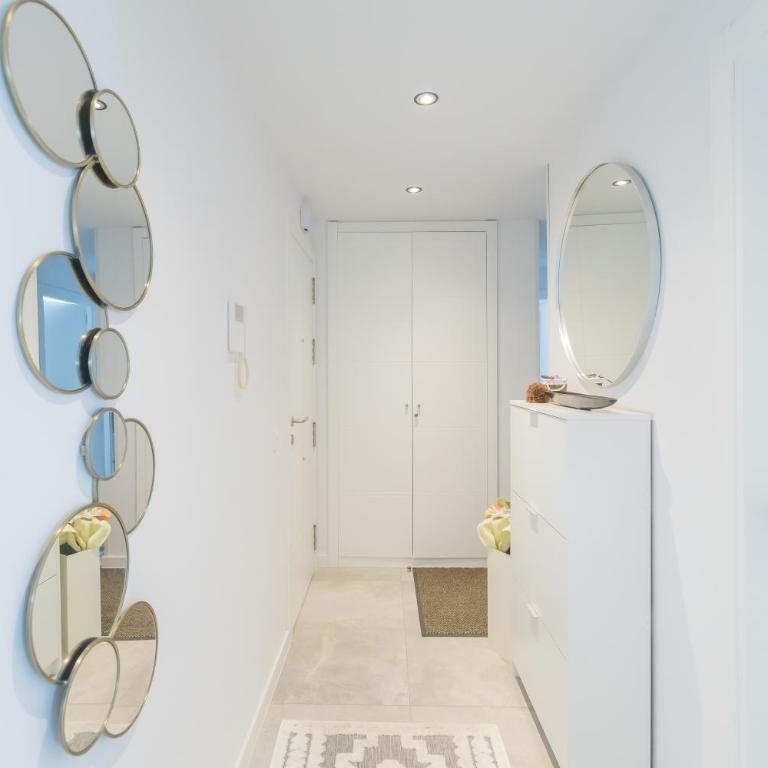 Marbella luxury brand new 2-bedroom apartment, 3 min walk to the beach! - Two-Bedroom Apartment - 32