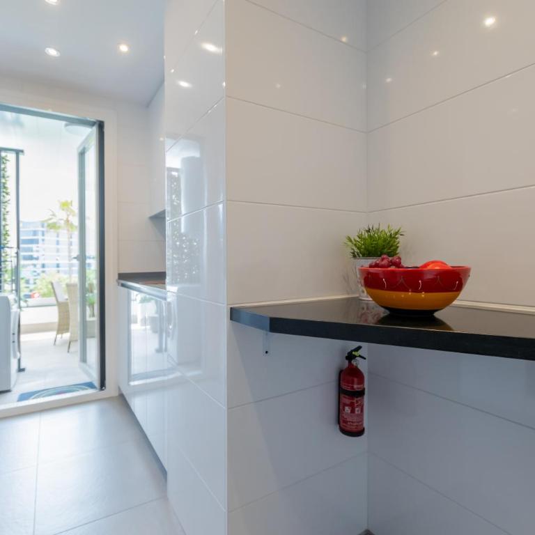 Marbella luxury brand new 2-bedroom apartment, 3 min walk to the beach! - Two-Bedroom Apartment - 24