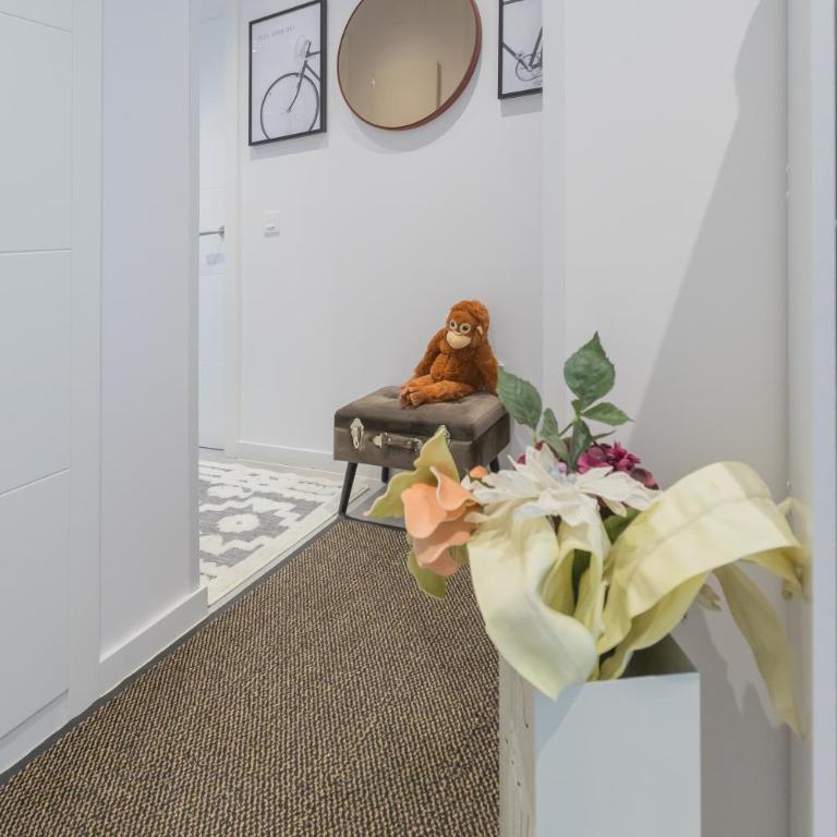 Marbella luxury brand new 2-bedroom apartment, 3 min walk to the beach! - Two-Bedroom Apartment - 34