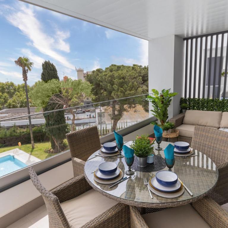 Marbella luxury brand new 2-bedroom apartment, 3 min walk to the beach! - Two-Bedroom Apartment - 1