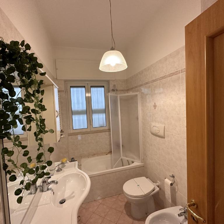 Renza House Chiaia - Appartamento con 2 Camere da Letto - 18