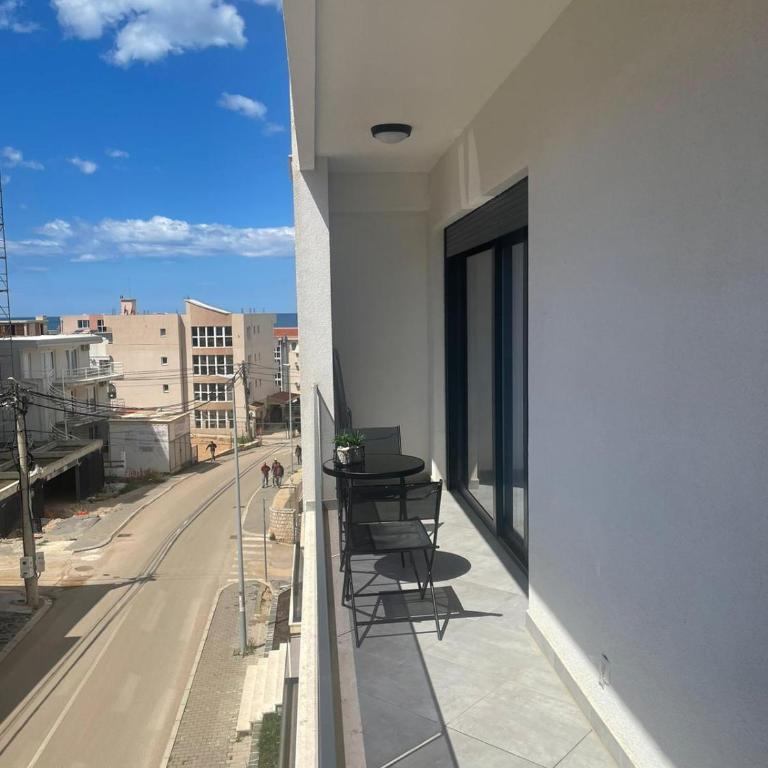 French Mood - One-Bedroom Apartment - 13