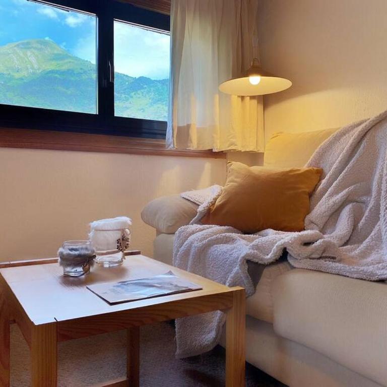 Dúplex abuhardillado con parking - Apartamento de 1 dormitorio - 2