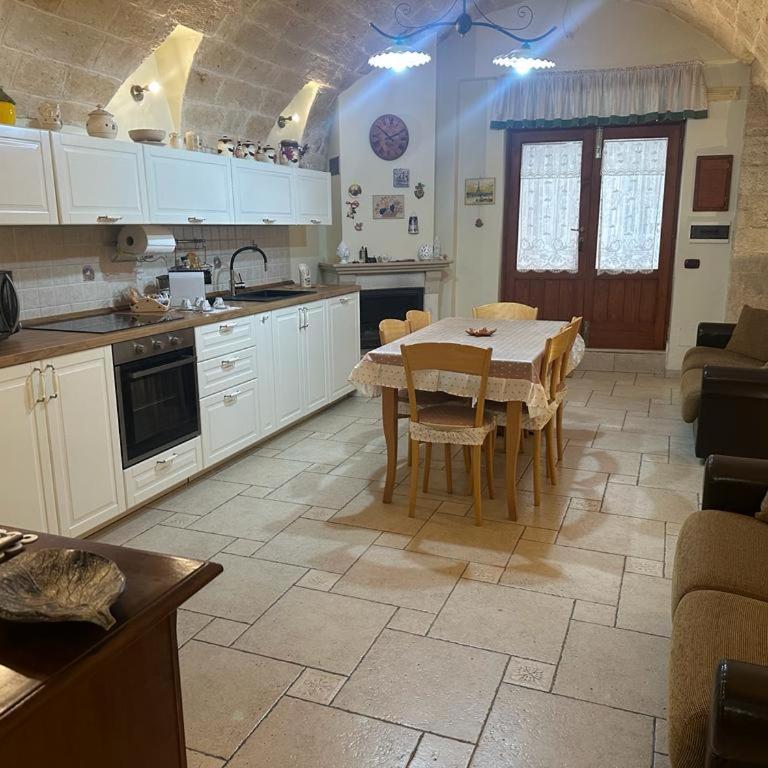 ARCO MERAVIGLIA HOUSE - Appartamento con 2 Camere da Letto - 13