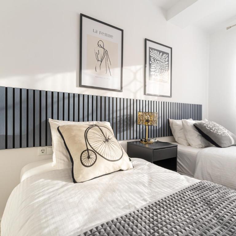 Espectacular piso reformado al lado del rio Turia - Three-Bedroom Apartment - 44