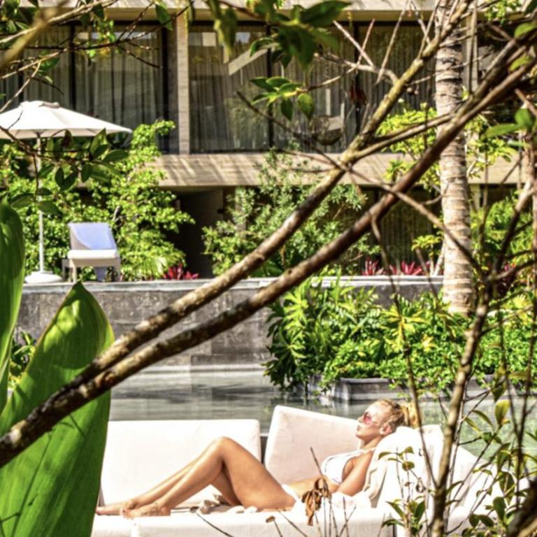 Mistiq Largest PH Studio with GYM, Beach Club Shuttle & Fast Wifi - One-Bedroom Apartment - 47