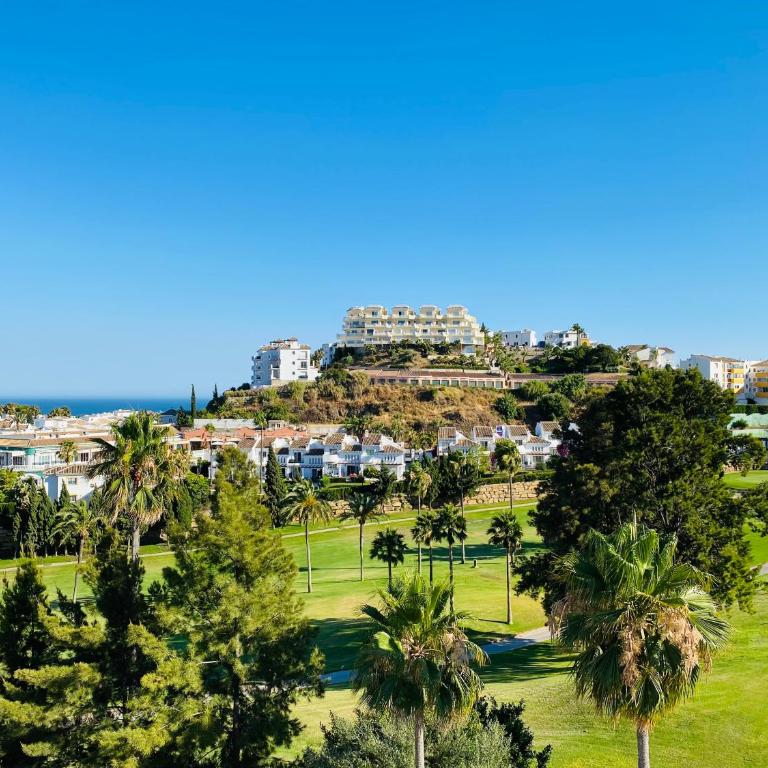Miraflores Golf Gardens II Luxe Appartement at Riviera del Sol - Apartamento de 3 dormitorios - 54