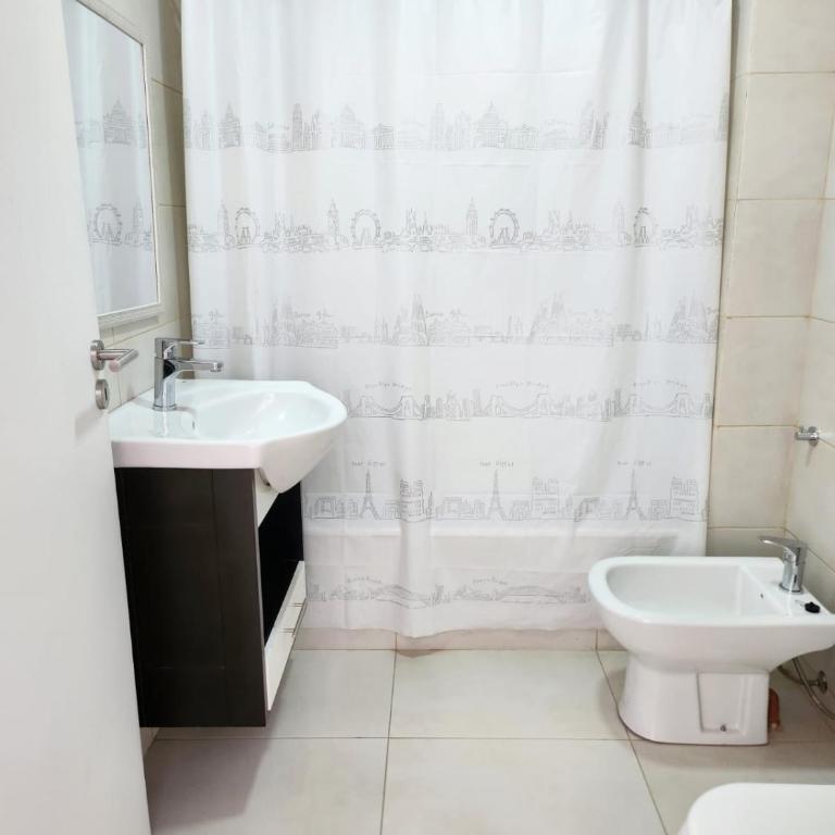 Dptos amoblados NQN - Excelente ubicacion- ZONA CENTRO - Apartamento - 9