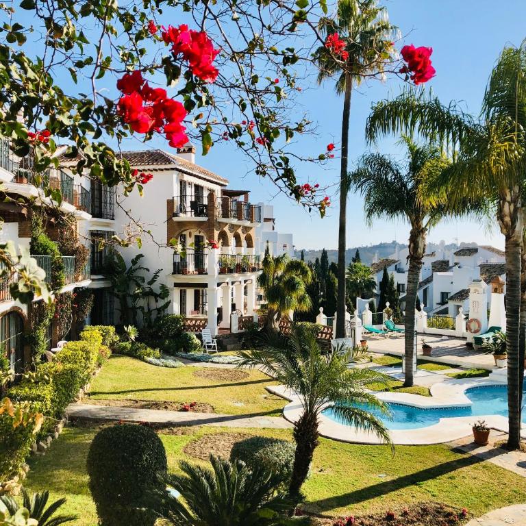 Luxury Puebla Aida with Golf & Sea View - Apartamento Superior - 1
