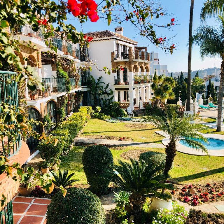 Luxury Puebla Aida with Golf & Sea View - Apartamento Superior - 2