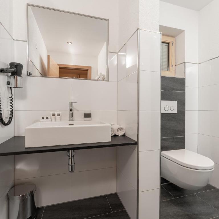 Aparthotel Ambiente - Doppelzimmer mit Terrasse - 4