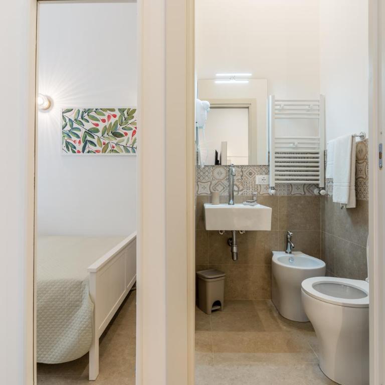 Mama Tita Rooms and Breakfast - Single Room - 2