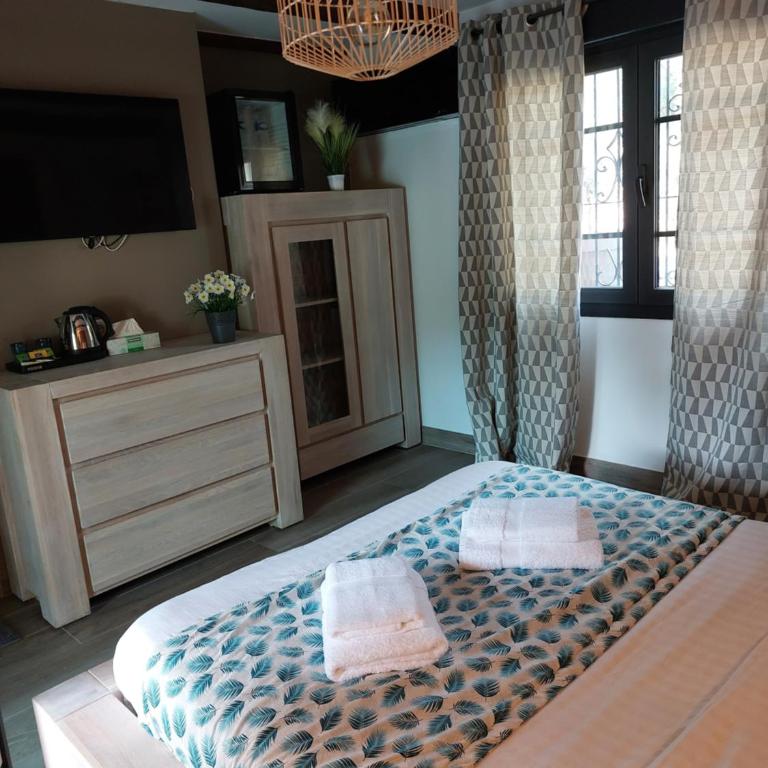 Auberge du Dom - Chambre Double avec Salle de Bains Privative - 1