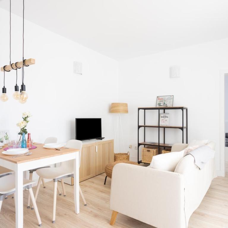 Home2Book Scandinavian Vibes, Pool & Terrace Apt - Apartamento de 2 dormitorios - 10