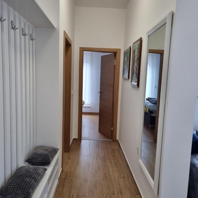 Apartman Suzi - One-Bedroom Apartment - 9