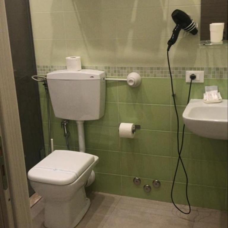 La Meridiana - Quadruple Room - 8