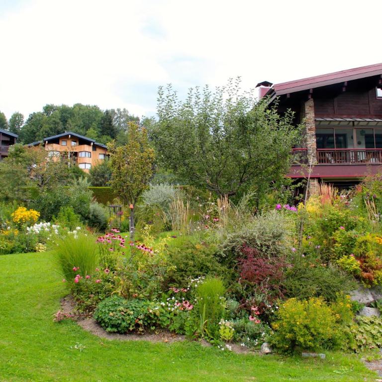 appartement 103m2 près de Megève, face à télécabine la Princesse,2 chambres , garage, local à ski - Appartement 2 Chambres - 35