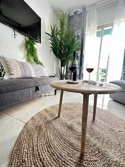 Tropical Lounge, Los Cristianos, Pool & Sea, Wifi - Apartamento de 3 dormitorios - 5