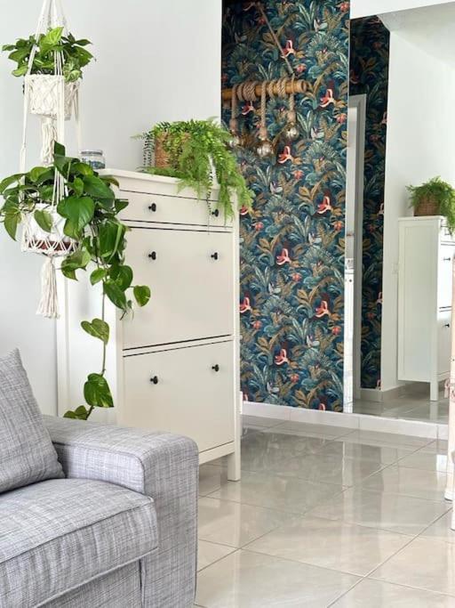 Tropical Lounge, Los Cristianos, Pool & Sea, Wifi - Apartamento de 3 dormitorios - 49