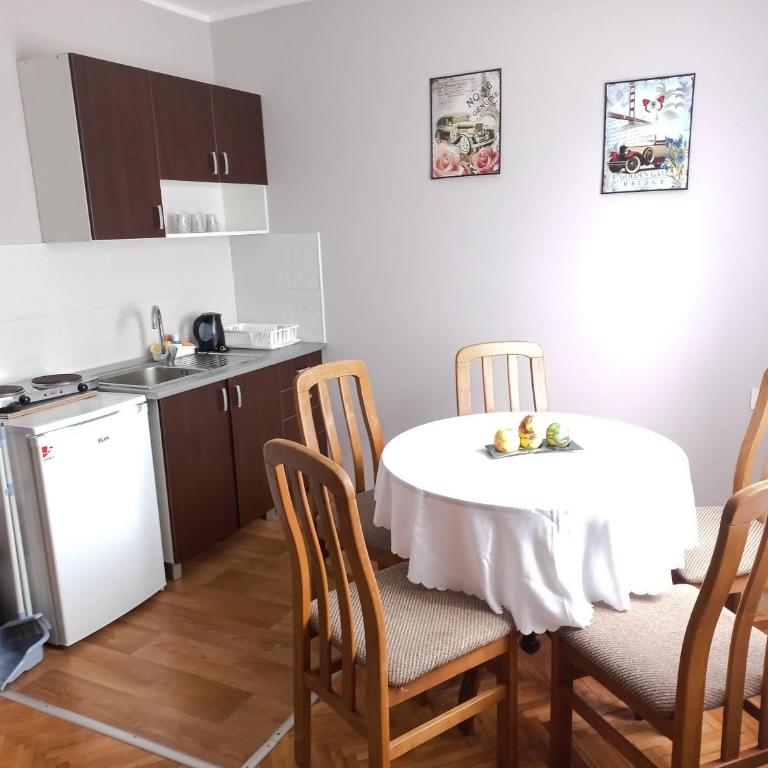 Vila Nikola - Apartman sa Pogledom na Vrt - 10