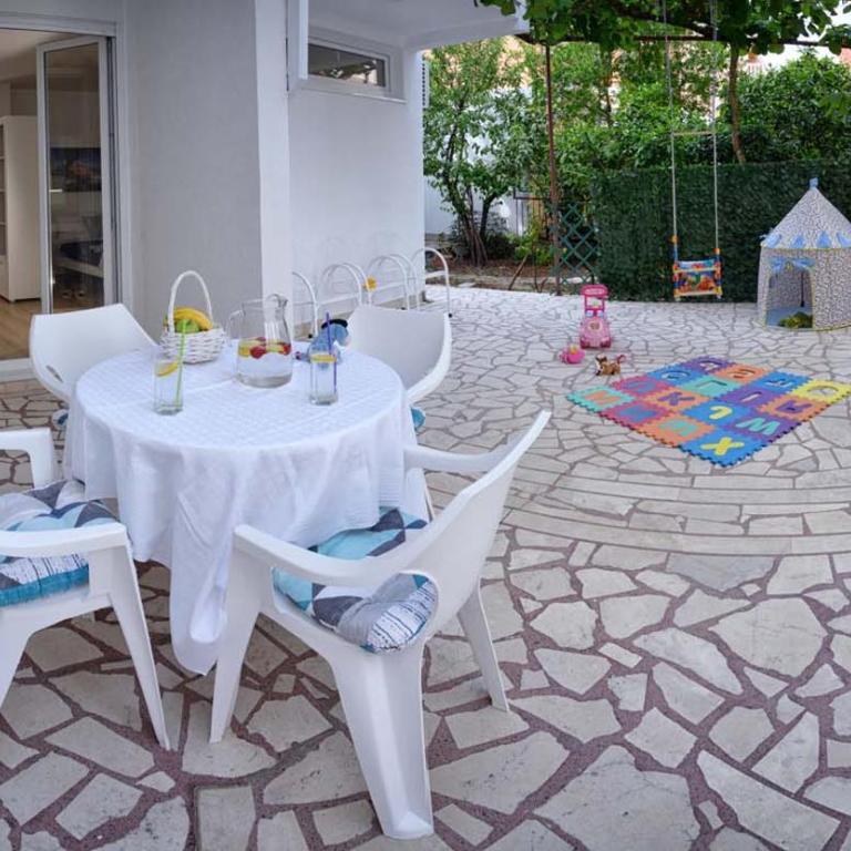 Solimar - One-Bedroom Apartment - 4