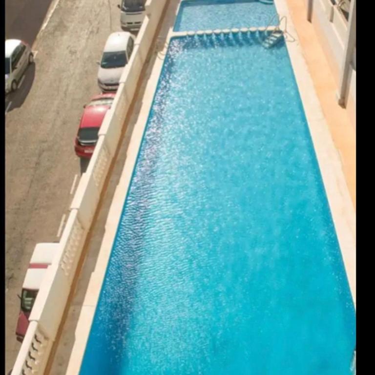 Amazing Sea Views with AC two min beach - Deluxe Apartment - 21