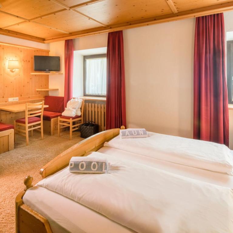 Piccolo Hotel Gurschler - Triple Room - 1