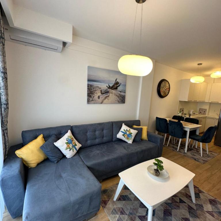 Deniz manzaralı ferah daire - Two-Bedroom Apartment - 13