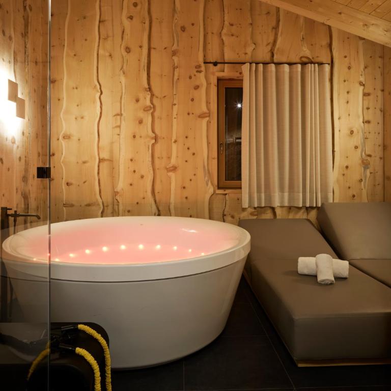 Dolomiti Lodge Alverà - Chalet - 7
