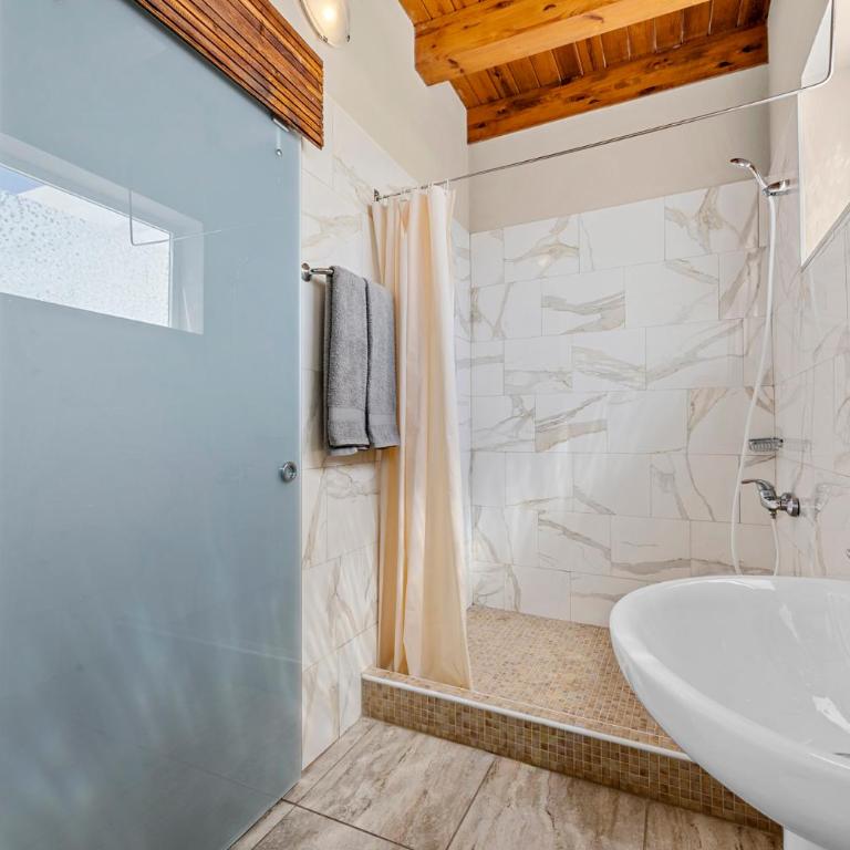 E Ensuite Vacation Apartment LANZAROTE - Apartamento de 1 dormitorio - 17